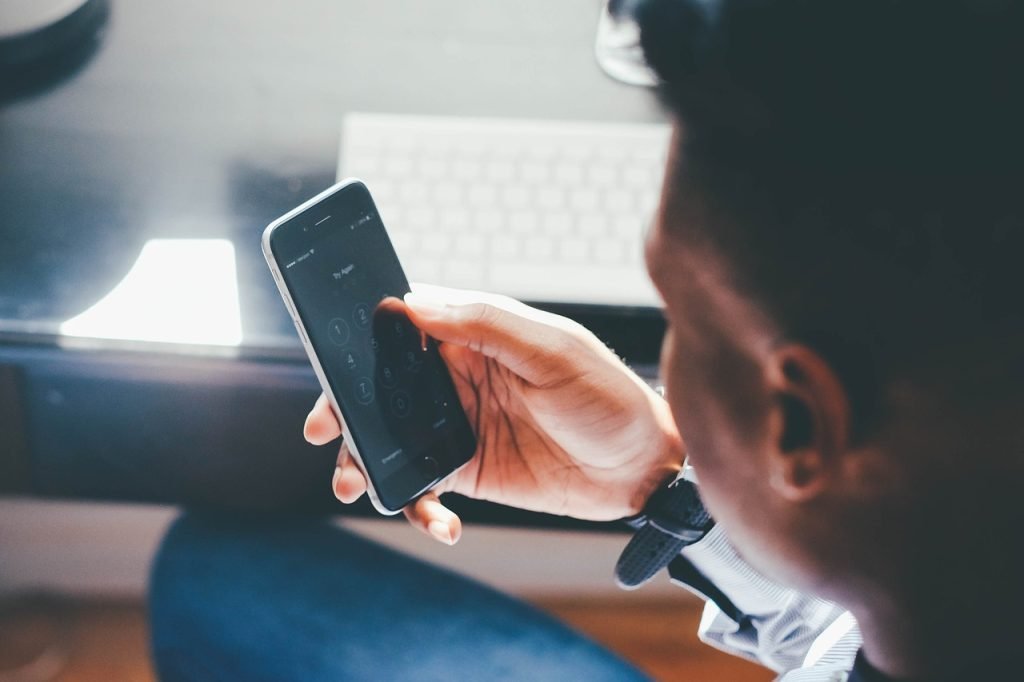 Mobile phone effect on semen quality-techtown24.com